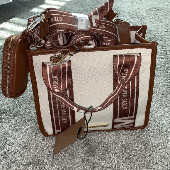 Steve Madden crossbody - Picture 4 of 4